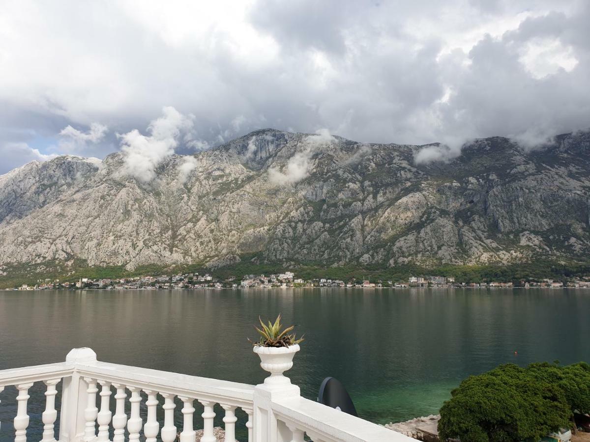 Apartments Sovran Vila Marija Prčanj 외부 사진
